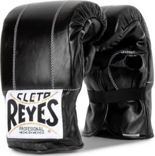 Cleto Reyes Pro Bag Boxing Mitts 1 Cleto Reyes Pro Bag Boxing Mitts