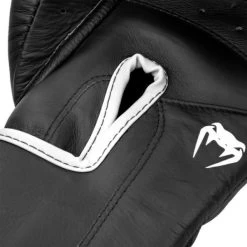 Venum Giant 2.0 Pro Boxing Gloves - Velcro -Boxing Equip Shop giant 2.0 velcro 3