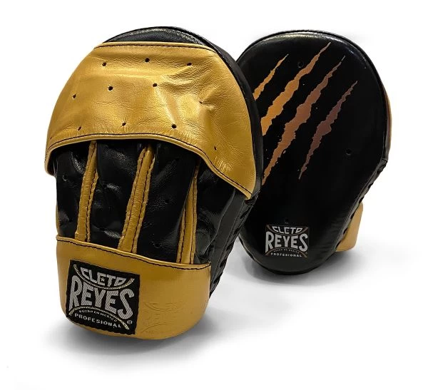 Cleto Reyes High Performance Punch Mitts 1 Cleto Reyes High Performance Punch Mitts