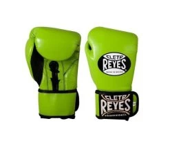 Cleto Reyes Universal Training Boxing Gloves 13 Cleto Reyes Universal Training Boxing Gloves -Boxing Equip Shop training gloves green 570x494 1