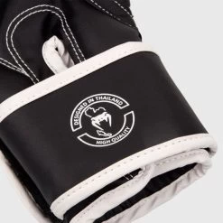 Venum Challenger 2.0 Kids Boxing Gloves - Black/White 9 Venum Challenger 2.0 Kids Boxing Gloves - Black/White -Boxing Equip Shop venum challenger kids 5